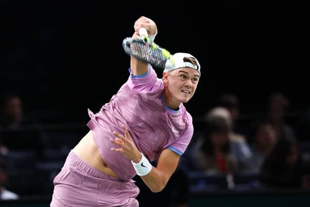 ROLEX PARIS MASTERS TENNIS 2024 Thierry Larret Maxppp. Tennis. Rolex Paris Masters. Accorhotels Arena, Paris (75), Le 1er Novembre 2024. Quart de finale : Holger RUNE (DEN) vs Alex DE MINAUR (AUS); Paris (75) ACCORHOTELS ARENA ILE DE FRANCE FRANCE  Copyright: xMAXPPPxThierryxLarretx TL_20241101_8278 0777578725st