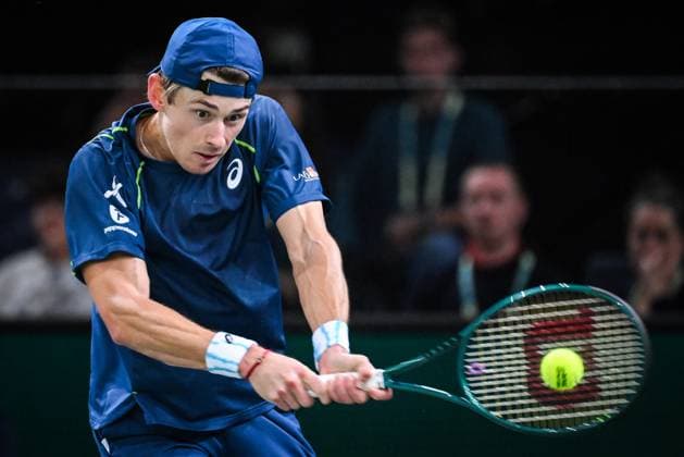 November 1, 2024, Paris, France, France: Alex DE MINAUR of Australia during the fifth day of the Rolex Paris Masters 1000 tennis tournament at Accor Arena on November 01, 2024 in Paris, France. Paris France - ZUMAm308 20241101_zsp_m308_043 Copyright: xMatthieuxMirvillex