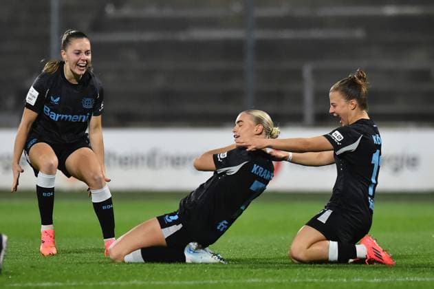 Soccer Google Pixel Womens Bundesliga Season 2024 2025 8 Matchday 1 FC Köln Bayer 04 Leverkusen on 01 11 2024 at Franz Kremer Stadium in Cologne Goal celebration to 0 1 by Cornelia Kramer Bayer 04 Leverkusen , mitte DFB regulations prohibit any use of photographs as image sequences and or quasi video Nordrhein Westfalen Germany