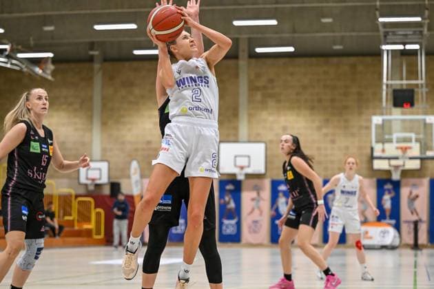 1 Womens Basketball Bundesliga Orthomol WINGS Leverkusen vs Saarlouis Royals, 01 11 2024 Cassidy Mihalko Orthomol WINGS Leverkusen 2 , 1 Womens Basketball Bundesliga Orthomol WINGS Leverkusen vs Saarlouis Royals on 01 11 2024 in the sports hall Werner Heisenberg Gymnasium in Opladen North Rhine-Westphalia Copyright: xBEAUTIFULxSPORTS Mueller-Laschetx