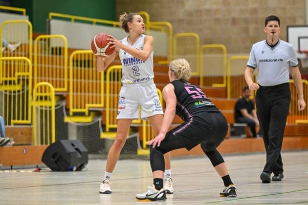 1 Womens Basketball Bundesliga Orthomol WINGS Leverkusen vs Saarlouis Royals, 01 11 2024 Cassidy Mihalko Orthomol WINGS Leverkusen 2 , 1 Womens Basketball Bundesliga Orthomol WINGS Leverkusen vs Saarlouis Royals on 01 11 2024 at the Sporthalle Werner Heisenberg Gymnasium in Opladen Nordrhein Westfalen Copyright: xBEAUTIFULxSPORTS Mueller-Laschetx