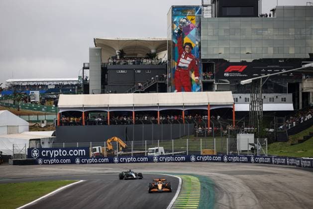 during the Formula 1 Grande Premio de Sao Paulo 2024, 21th round of the 2024 Formula One World Championship, WM, Weltmeisterschaft from November 1 to 3, 2024 on the Interlagos Circuit, in Sao Paulo, Brazil - F1 - SAO PAULO GRAND PRIX 2024 DPPI Panoramic  241101_R21_BRASILE_DP_XB5_0086