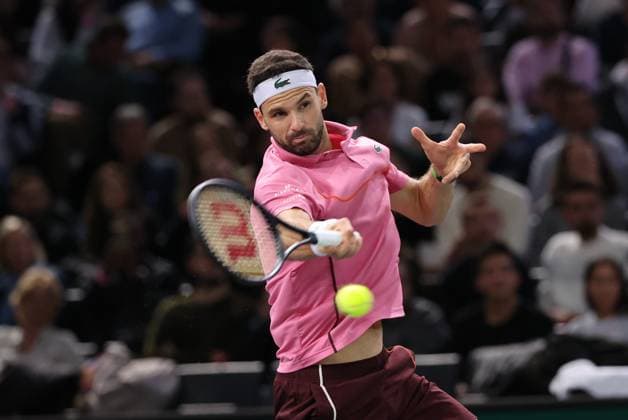 ROLEX PARIS MASTERS TENNIS 2024 Thierry Larret Maxppp. Tennis. Rolex Paris Masters. Accorhotels Arena, Paris (75), Le 1er Novembre 2024. Quart de finale : Grigor DIMITROV (BUL) vs Karen KATCHANOV (RUS) Paris (75) ACCORHOTELS ARENA ILE DE FRANCE FRANCE  Copyright: xMAXPPPxThierryxLarretx TL_20241101_1007 0777596479st