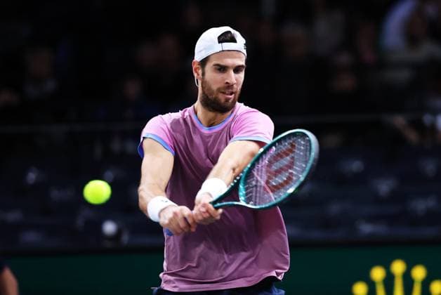ROLEX PARIS MASTERS TENNIS 2024 Thierry Larret Maxppp. Tennis. Rolex Paris Masters. Accorhotels Arena, Paris (75), Le 1er Novembre 2024. Quart de finale : Grigor DIMITROV (BUL) vs Karen KATCHANOV (RUS) Paris (75) ACCORHOTELS ARENA ILE DE FRANCE FRANCE  Copyright: xMAXPPPxThierryxLarretx TL_20241101_1008 0777596484st
