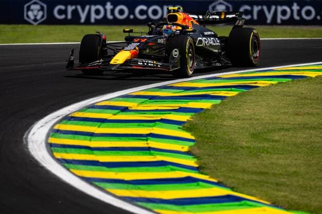 01 11 2024, Autodromo Jose Carlos Pace, Interlagos, FORMULA 1 LENOVO GRANDE PREMIO DE SAO PAULO 2024 , in the picture Sergio Perez MEX , Oracle Red Bull Racing Photo by Hasan Bratic DeFodi Images not used in POL SRB CRO FRA GBR NED ITA USA Defodi 506 20241101 hbr 0072 Defodi-506 not used in POL SRB CRO FRA GBR NED ITA