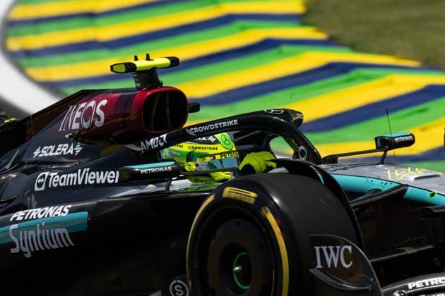 01 11 2024, Autodromo Jose Carlos Pace, Interlagos, FORMULA 1 LENOVO GRANDE PREMIO DE SAO PAULO 2024 , in the picture Lewis Hamilton GBR , Mercedes AMG Petronas Formula One Team Photo by Hasan Bratic DeFodi Images not used in POL SRB CRO FRA GBR NED ITA USA Defodi 506 20241101 hbr 0069 Defodi-506 not used in POL SRB CRO FRA GBR NED ITA