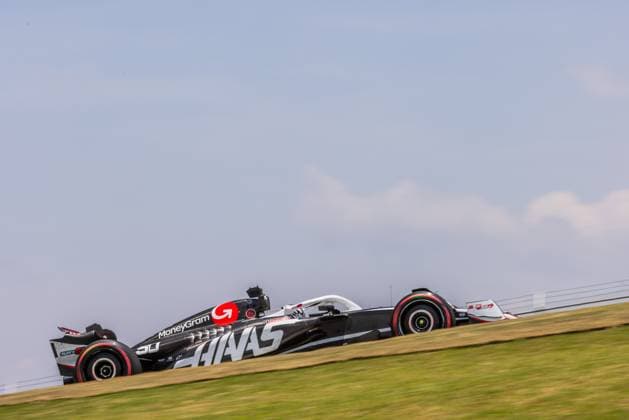 01 11 2024, Autodromo Jose Carlos Pace, Interlagos, FORMULA 1 LENOVO GRANDE PREMIO DE SAO PAULO 2024 , pictured Oliver Bearman GBR , MoneyGram Haas F1 Team Photo by Hasan Bratic DeFodi Images not used in POL SRB CRO FRA GBR NED ITA USA Defodi 506 20241101 hbr 0103 Defodi-506 not used in POL SRB CRO FRA GBR NED ITA