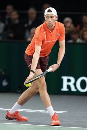 November 1, 2024, Paris, France: UGO HUMBERT (FRA) returns the ball to JORDAN THOMPSON (AUS) during the quarter final of Rolex Paris Masters 1000 tournament at Accor Arena Stadium in Paris FranceHumbert won 6:2 7:6 Paris France - ZUMAp119 20241101_zaf_p119_044 Copyright: xPierrexSteveninx