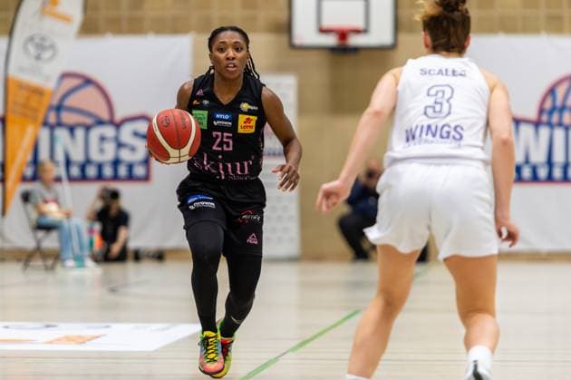 Martha Burse Saarlouis Royals,No 25 in action DEU, Leverkusen, 01 11 2024 Basketball, Toyota 1 Womens Basketball Bundesliga, Season 2024 2025, 6 Matchday, Wings Leverkusen Saarlouis Royals Werner Heisenberg Halle NRW Germany