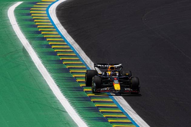 MOTORI - Formula 1 - Formula 1 Lenovo Grande Premio de Sao Paulo 2024 - Practice and Sprint Qualifying Max Verstappen (NED) - Oracle Red Bull Racing - Red Bull RB20 - Honda RBPT during the Formula 1 Lenovo Grande Premio de Sao Paulo 2024, scheduled to take place at Interlagos Circuit, San Paolo, Brasil, BRA Nov 1st-3rd, 2024 Sao Paulo Brazil  Copyright: xIPAxSport ABACAx