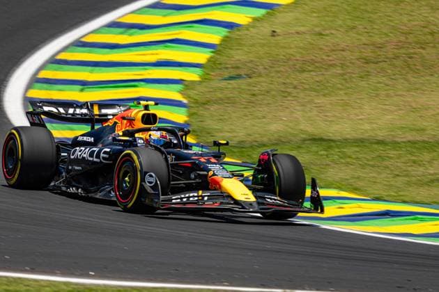 MOTORI - Formula 1 - Formula 1 Lenovo Grande Premio de Sao Paulo 2024 - Practice and Sprint Qualifying Sergio Perez (MEX) - Oracle Red Bull Racing - Red Bull RB20 - Honda RBPT during the Formula 1 Lenovo Grande Premio de Sao Paulo 2024, scheduled to take place at Interlagos Circuit, San Paolo, Brasil, BRA Nov 1st-3rd, 2024 Sao Paulo Brazil  Copyright: xIPAxSport ABACAx