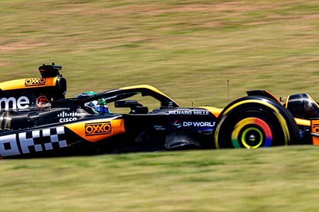 MOTORI - Formula 1 - Formula 1 Lenovo Grande Premio de Sao Paulo 2024 - Practice and Sprint Qualifying Oscar Piastri (AUS) - McLaren Formula 1 Team - McLaren MCL38 - Mercedes during the Formula 1 Lenovo Grande Premio de Sao Paulo 2024, scheduled to take place at Interlagos Circuit, San Paolo, Brasil, BRA Nov 1st-3rd, 2024 Sao Paulo Brazil  Copyright: xIPAxSport ABACAx