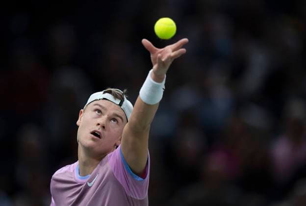 (241102) -- PARIS, Nov. 2, 2024 -- Holger Rune of Denmark serves during the singles quarter-final match between Holger Rune of Denmark and Alex De Minaur of Australia at Paris ATP, Tennis Herren Masters 1000 tennis tournament in Paris, France, Nov. 1, 2024. (Photo by Xinhua) (SP)FRANCE-PARIS-TENNIS-ATP-MASTERS NehaxGaneriwal 