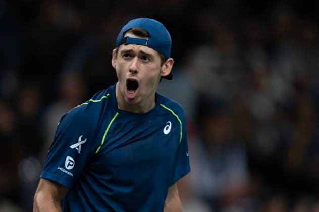 (241102) -- PARIS, Nov. 2, 2024 -- Alex De Minaur of Australia celebrates for scoring during the singles quarter-final match between Holger Rune of Denmark and Alex De Minaur of Australia at Paris ATP, Tennis Herren Masters 1000 tennis tournament in Paris, France, Nov. 1, 2024. (Photo by Xinhua) (SP)FRANCE-PARIS-TENNIS-ATP-MASTERS NehaxGaneriwal 