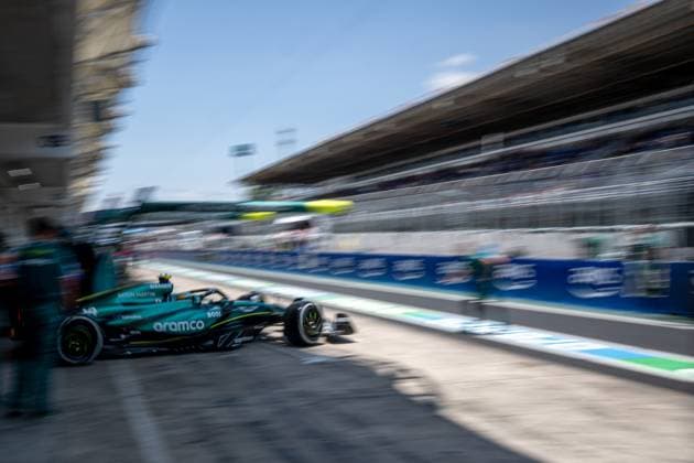 SAO PAULO, BRAZIL: Fernando Alonso, racing for the Aston Martin F1 team during the 2024 Formula 1 Sao Paulo Grand Prix at the Interlagos Circuit in Sao Paulo, Brazil