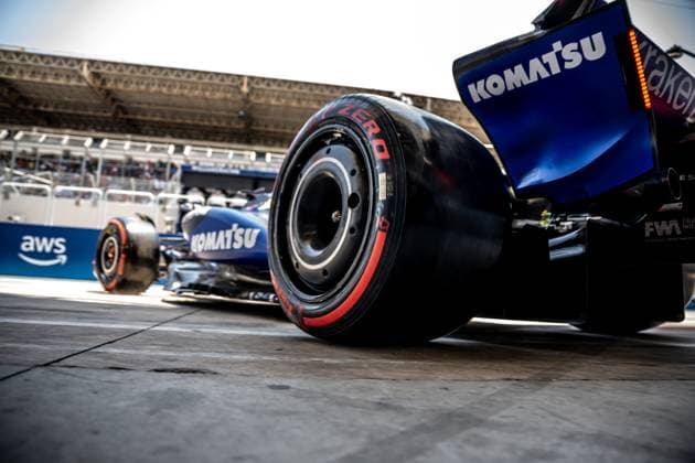 SAO PAULO, BRAZIL: Alex Albon, racing for the Williams Racing team during the 2024 Formula 1 Sao Paulo Grand Prix at the Interlagos Circuit in Sao Paulo, Brazil