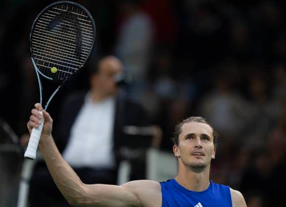(241102) -- PARIS, Nov. 2, 2024 -- Alexander Zverev of Germany celebrates victory after defeating Stefanos Tsitsipas of Greece in the singles quarter-final match at Paris ATP, Tennis Herren Masters 1000 tennis tournament in Paris, France, Nov. 1, 2024. (Photo by Xinhua) (SP)FRANCE-PARIS-TENNIS-ATP-MASTERS NehaxGaneriwal 