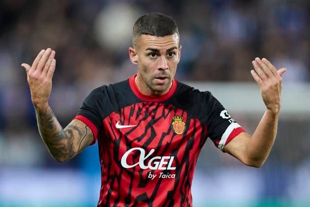 Deportivo Alaves v RCD Mallorca - LaLiga EA Sports Dani Rodriguez of RCD Mallorca reacts during the LaLiga EA Sports match between Deportivo Alaves and RCD Mallorca at Mendizorrotza on November 1, 2024, in Vitoria, Spain. Vitoria Mendizorrotza Basque Country Spain RL_ALVvRCDM_000019 Copyright: xRicardoxLarreinax