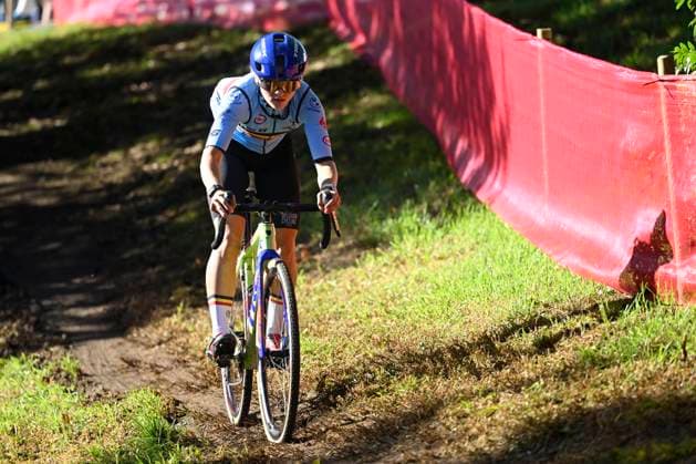 2024 UEC Cyclo-Cross EC - Media Activities PONTEVEDRA, SPAIN - NOVEMBER 02 : MOORS Fleur of Belgium pictured during a training session prior to the 2024 UEC Cyclo-Cross European Championships on November 02, 2024 in Pontevedra, Spain, 02 11 2024 Pontevedra Spain  Copyright: xNicoxVereeckenx