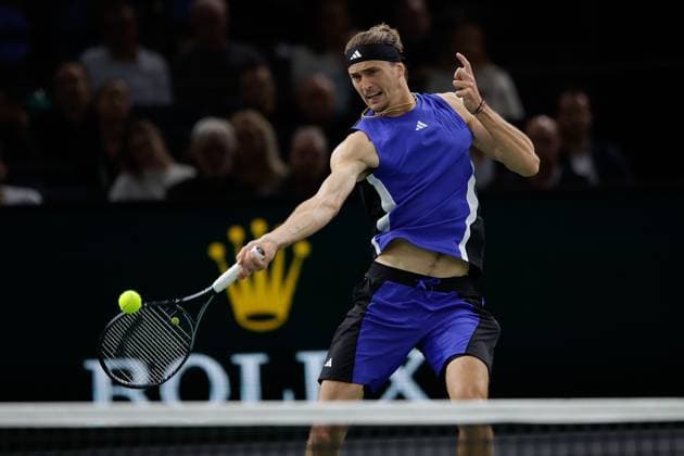 ROLEX PARIS MASTERS TENNIS 2024 Paris, 02 11 2024 Semi-final, Holger Rune DK Alexander Zverev GER v l Alexander Zverev GER plays a forehand Copyright: AntonioxBorga