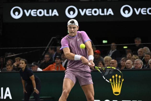 Tennis : Rolex Paris Masters 2024 - Holger Rune - Danemark Tennis : Rolex Paris Masters 2024 - Paris - 02 11 2024 ChrysleneCaillaud Panoramic 