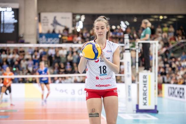 Sarah Straube Dresdner SC, 18 GER, Allianz MTV Stuttgart vs Dresdner SC Volleyball Bundesliga, VBL, 2024 2025 season, 02 11 2024 GER, Allianz MTV Stuttgart vs Dresdner SC Volleyball Bundesliga, VBL, 2024 2025 season, 02 11 2024 Stuttgart Copyright: xSandyxDinkelackerx EP_SDR