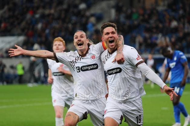 02 11 2024, xtvx, Fussball 1 Bundesliga, TSG 1899 Hoffenheim FC St Pauli emspor, v l Goal scored, Tor zum 0 2 Andreas Albers FC St Pauli Torjubel, Goal celebration, celebrate the goal, celebrates scoring DFL DFB REGULATIONS PROHIBIT ANY USE OF PHOTOGRAPHS as IMAGE SEQUENCES and or QUASI VIDEO Sinsheim