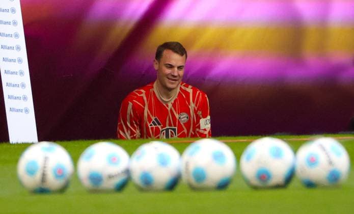 Football, Bayern Munich announces contract extension with Manuel Neuer, archive pictures