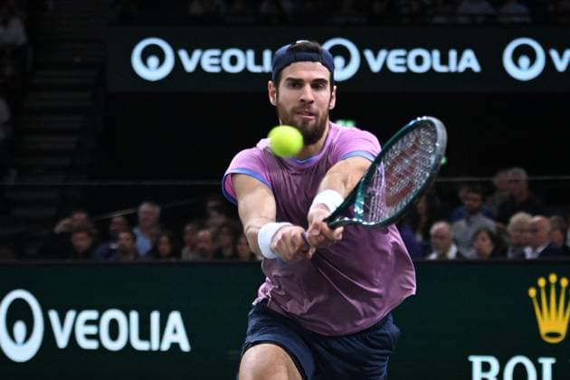 Rolex Paris Masters - Semi Finals Russian tennis player, Karen Khachanov, against Ugo Hubert during the semi finals of the Rolex Paris Masters 2024. Photo by Tomas Stevens ABACAPRESS.COM Paris France  Copyright: xStevensxTomas ABACAx