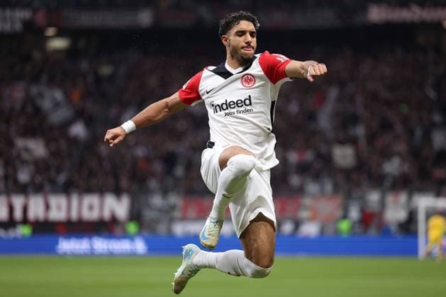Omar Marmoush Eintracht Frankfurt Torjubel, Goal celebration, celebrate the goal am 02 11 2024 xJFAx 9 Spieltag 1 Bundesliga Eintracht Frankfurt VFL Bochum 1848 DFL DFB REGULATIONS PROHIBIT ANY USE OF PHOTOGRAPHS as IMAGE SEQUENCES and or QUASI VIDEO Copyright: JoaquimxFerreira