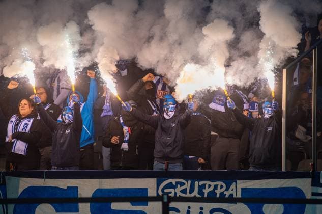 Soccer, Men, Season 2024 2025, 2 Bundesliga 11 Matchday , Hertha BSC 1 FC Köln, Fans of Hertha ignite pyrotechnics, 02 11 2024, Copyright: xSebastianxRäppold MatthiasxKochx