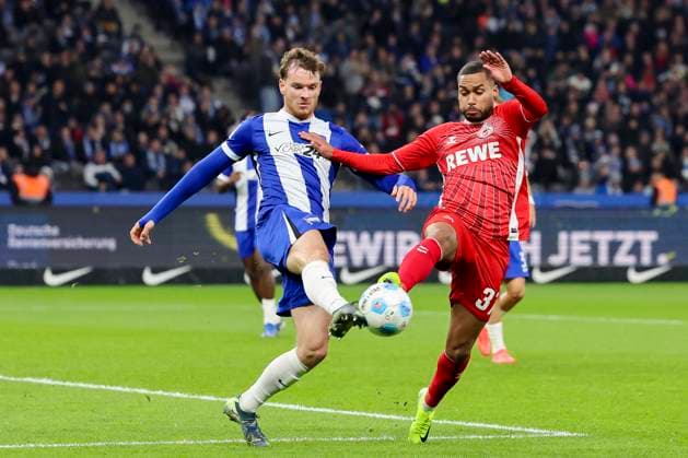 Pascal KLemens Hertha BSC Berlin and Linton Maina 1 FC Koeln battle for the ball, 2 Bundesliga, Hertha BSC vs 1 FC Köln, Olympiastadion, November 2, 2024 in Berlin, Germany Photo by Marco Steinbrenner DeFodi Images Pascal KLemens Hertha BSC Berlin and Linton Maina 1 FC Koeln battle for the ball, 2 Bundesliga, Hertha BSC vs 1 FC Köln, Olympiastadion, November 2, 2024 in Berlin, Germany Photo by Marco Steinbrenner DeFodi Images DFB DFL REGULATIONS PROHIBIT ANY USE OF PHOTOGRAPHS AS IMAGE SEQUENCES AND OR QUASI VIDEO not used in POL SRB CRO FRA GBR NED ITA USA Defodi 700 berlin koeln 20241102 075 Defodi-700 not used in POL SRB CRO FRA GBR NED ITA USA DFB DFL REGULATIONS PROHIBIT ANY USE OF PHOTOGRAPHS AS IMAGE SEQUENCES AND OR QUASI-VIDEO.