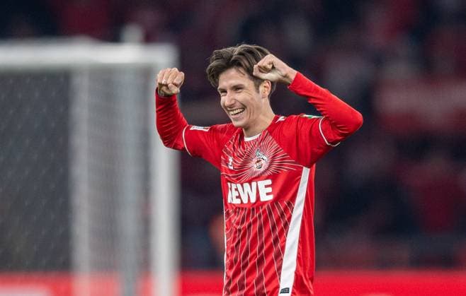 Soccer, Men, Season 2024 2025, 2 Bundesliga 11 Matchday , Hertha BSC 1 FC Köln, Denis Huseinbasic 1 FC Köln , Cheering after the final whistle, 02 11 2024, Copyright: xSebastianxRäppold MatthiasxKochx