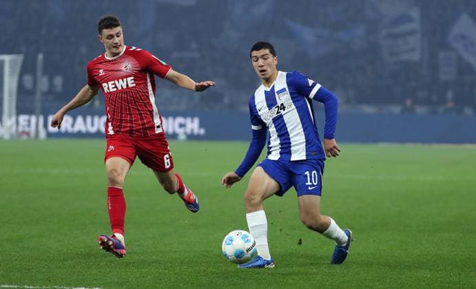 Eric Martel, Ibrahim Maza on the ball duel Match scene Action Sport Football Soccer DFL 2 Bundesliga Men 11 Matchday Season 2024 2025 02 11 2024 Hertha BSC Berlin vs 1 FC Köln DFL regulations prohibit any use of photographs as image sequences and or quasi video