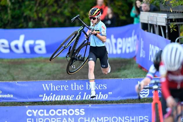 2024 UEC Cyclo-Cross EC - Women Juniors PONTEVEDRA, SPAIN - NOVEMBER 03 : Peeters Zita (BEL) in action during the 2024 UEC Cyclo-Cross European Championships for Women Juniors on November 03, 2024 in Pontevedra, Spain, 03 11 2024 Pontevedra Spain  Copyright: xNicoxVereeckenx