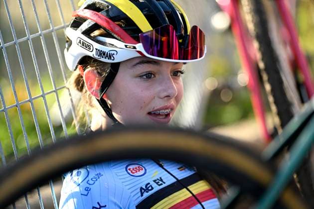 2024 UEC Cyclo-Cross EC - Women Juniors PONTEVEDRA, SPAIN - NOVEMBER 03 : Peeters Zita (BEL) in action during the 2024 UEC Cyclo-Cross European Championships for Women Juniors on November 03, 2024 in Pontevedra, Spain, 03 11 2024 Pontevedra Spain  Copyright: xNicoxVereeckenx