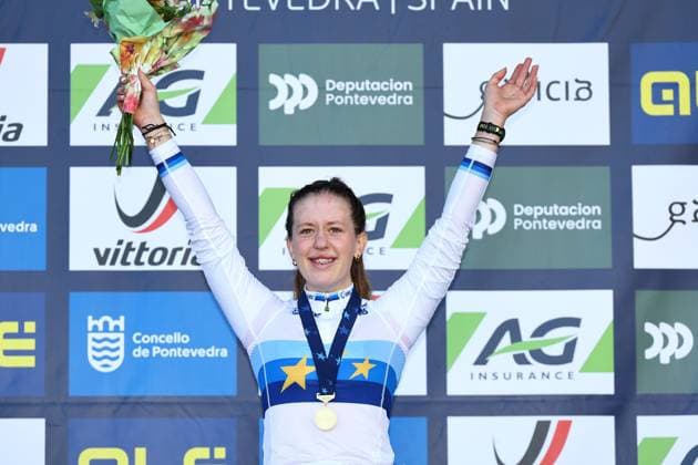 Swiss Anja Grossmann celebrates on the podium after winning the Junior Women race at the European Championships cyclocross cycling in Pontevedra, Spain, Sunday 03 November 2024. DAVIDxPINTENS  x104416699x