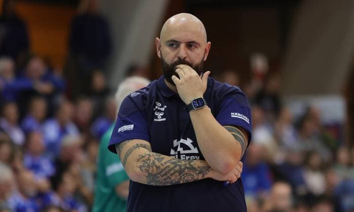 Stuttgart , Volleyball Bundesliga Women, Allianz MTV Stuttgart vs Dresdner SC , Konstantin Bitter Stgt