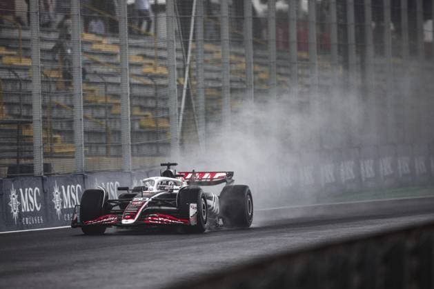50 BEARMAN Ollie (gbr), Haas F1 Team VF-24 Ferrari, action during the Formula 1 Grande Premio de Sao Paulo 2024, 21th round of the 2024 Formula One World Championship, WM, Weltmeisterschaft from November 1 to 3, 2024 on the Interlagos Circuit, in Sao Paulo, Brazil - F1 - SAO PAULO GRAND PRIX 2024 DPPI Panoramic  241103_R21_BRASILE_DP_XB3_3327