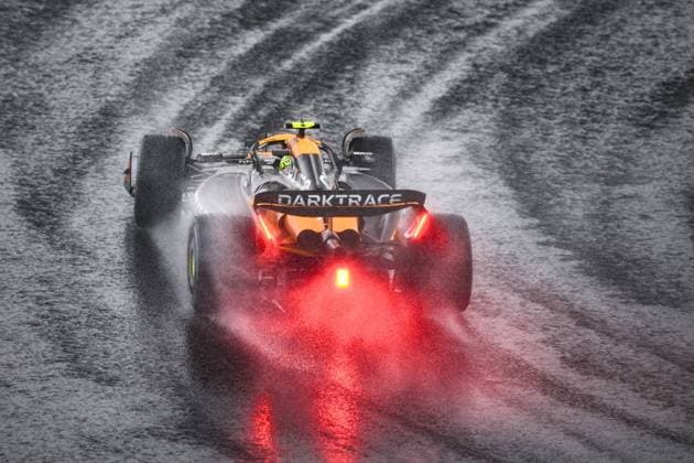 04 NORRIS Lando (gbr), McLaren F1 Team MCL38, action during the Formula 1 Grande Premio de Sao Paulo 2024, 21th round of the 2024 Formula One World Championship, WM, Weltmeisterschaft from November 1 to 3, 2024 on the Interlagos Circuit, in Sao Paulo, Brazil - F1 - SAO PAULO GRAND PRIX 2024 DPPI Panoramic  241103_R21_BRASILE_DP_XB3_3203