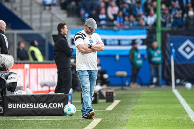 Steffen Baumgart Hambuger SV, Coach GER, Hamburger SV vs 1 FC Nuernberg, Football, 2 Bundesliga, Matchday 11, Season 2024 2025, 03 11 2024 DFL REGULATIONS PROHIBIT ANY USE OF PHOTOGRAPHS AS IMAGE SEQUENCES AND OR QUASI VIDEO GER, Hamburger SV vs 1 FC Nuernberg, Football, 2 Bundesliga, Matchday 11, Season 2024 2025, 03 11 2024 Hamburg Copyright: xEibner-Pressefoto MarcelxvonxFehrnx EP_MFN