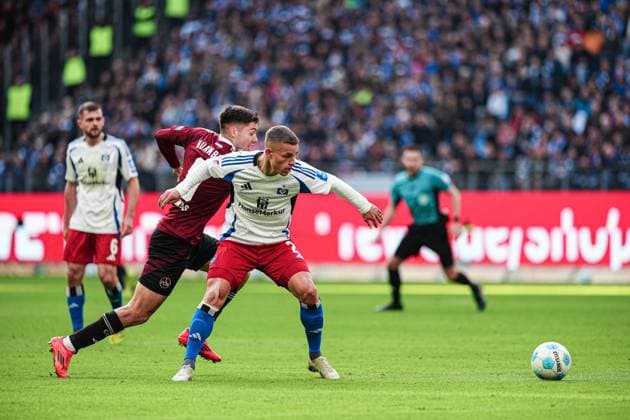 Stefanos Tzimas 1 FC Nuernberg, 09 , Miro Muheim Hamburger SV, 28 GER, Hamburger SV vs 1 FC Nuernberg, Football, 2 Bundesliga, Matchday 11, Season 2024 2025, 03 11 2024 DFL REGULATIONS PROHIBIT ANY USE OF PHOTOGRAPHS AS IMAGE SEQUENCES AND OR QUASI VIDEO GER, Hamburger SV vs 1 FC Nuernberg, Football, 2 Bundesliga, Matchday 11, Season 2024 2025, 03 11 2024 Hamburg Copyright: xEibner-Pressefoto MarcelxvonxFehrnx EP_MFN