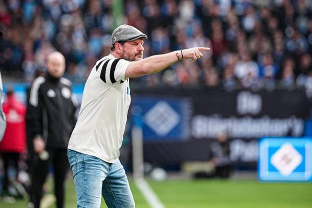 Steffen Baumgart Hambuger SV, Coach GER, Hamburger SV vs 1 FC Nuernberg, Football, 2 Bundesliga, Matchday 11, Season 2024 2025, 03 11 2024 DFL REGULATIONS PROHIBIT ANY USE OF PHOTOGRAPHS AS IMAGE SEQUENCES AND OR QUASI VIDEO GER, Hamburger SV vs 1 FC Nuernberg, Football, 2 Bundesliga, Matchday 11, Season 2024 2025, 03 11 2024 Hamburg Copyright: xEibner-Pressefoto MarcelxvonxFehrnx EP_MFN