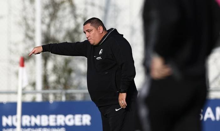 Amin Jungkeit Trainer Freiburg II , Frauen 2.Bundesliga , 1.FCN Nürnberg-Freiburg II, Spieltag 9, Fußball , in den Sportpark Valznerweiher Stadion , Nürnberg, Bayern, Deutschland . November 03, 2024 . Photo by: Davide Elias Ipa Photo Pressefoto DENL Copyright: xDavidexEliasx