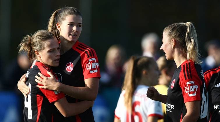 Torjubel Nele Bauereisen 1-0 , Frauen 2.Bundesliga , 1.FCN Nürnberg-Freiburg II, Spieltag 9, Fußball , in den Sportpark Valznerweiher Stadion , Nürnberg, Bayern, Deutschland . November 03, 2024 . Photo by: Davide Elias Ipa Photo Pressefoto DENL Copyright: xDavidexEliasx