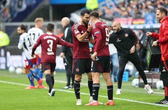 GER, 2 Liga, Hamburger SV vs 1 FC Nuernberg 03 11 2024, Volksparkstadion, Hamburg, GER, 2 Liga, Hamburger SV vs 1 FC Nuernberg in picture picture shows Goal celebrations Goal scorer Goal scorer Mahir Emreli 1 FC Nuernberg 30 celebrates the goal to 1 1 nordphotoxGmbHx xTauchnitz nph00059