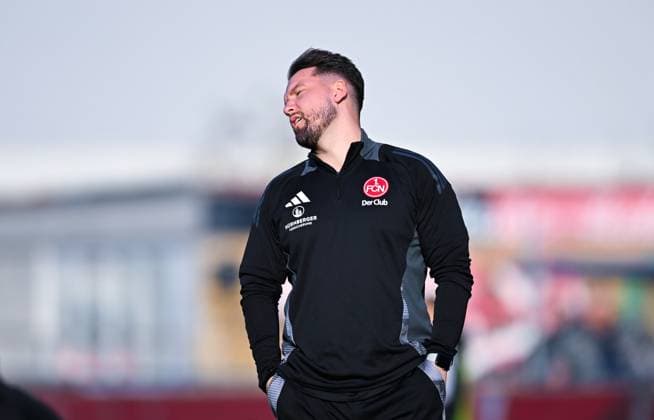 Coach Thomas Oostendorp 1 FC Nuernberg looks frustrated, 2 Frauen Bundesliga, 1 FC Nuernberg vs SC Freiburg II, Sportpark Valznerweiher on November 03, 2024 in Nuremberg, Germany Photo by Silas Schueller DeFodi Images Coach Thomas Oostendorp 1 FC Nuernberg looks frustrated, 2 Frauen Bundesliga, 1 FC Nuernberg vs SC Freiburg II, Sportpark Valznerweiher on November 3, 2024 in Nuremberg, Germany Photo by Silas Schueller DeFodi Images not used in POL SRB CRO FRA GBR NED ITA USA Defodi 121 121 FCNSCF 20241103 168 Defodi-121 not used in POL SRB CRO FRA GBR NED ITA USA