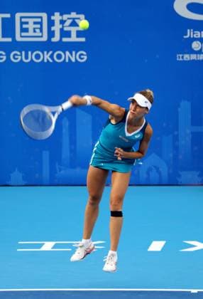 China Jiujiang WTA, Tennis Damen Jiangxi Open Viktorija Golubic of Switzerland returns a hit to Rebecca Sramkova of Slovakia during the final of the WTA Jiangxi Open in Jiujiang city in central China s Jiangxi province Sunday, Nov. 03, 2024. Golubic beat Sramkova by 6-3, 7-5., Credit:FEATURECHINA Avalon CHINA, JIANGXI, JIUJIANG  Copyright: xFEATURECHINAx xAvalonx 0777791911st