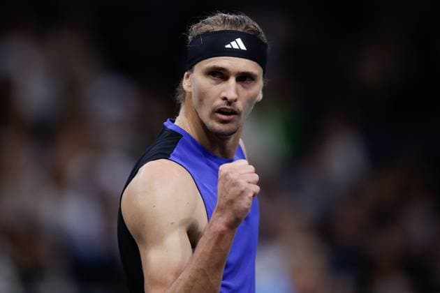 ROLEX PARIS MASTERS TENNIS 2024 Paris, 03 11 2024 Final, Alexander Zverev GER Ugo Humbert FRA v l Award ceremony Rolex Masters 2024, winner Alexander Zverev GER Winner fist, cheering Copyright: AntonioxBorga