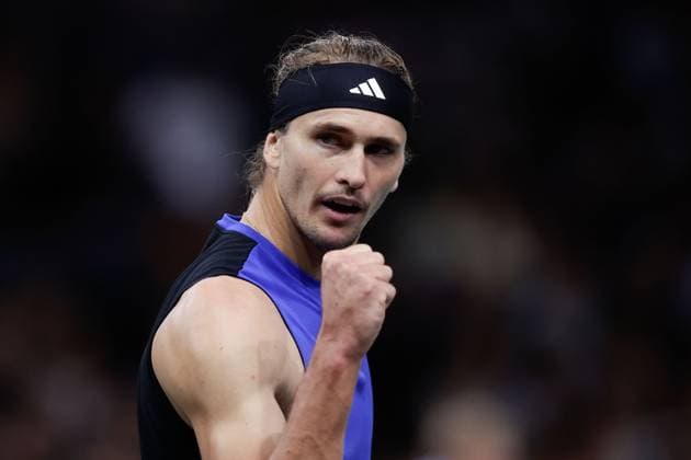 ROLEX PARIS MASTERS TENNIS 2024 Paris, 03 11 2024 Final, Alexander Zverev GER Ugo Humbert FRA v l Award ceremony Rolex Masters 2024, winner Alexander Zverev GER Winner fist, cheering Copyright: AntonioxBorga